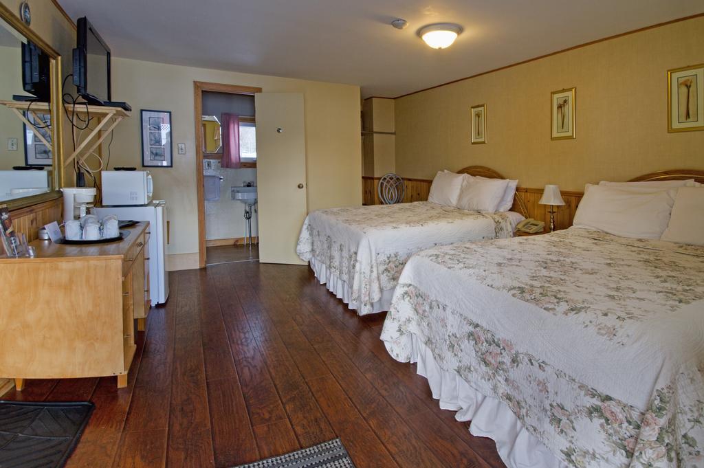 Mackenzie Motel & Cottages Shelburne Dış mekan fotoğraf