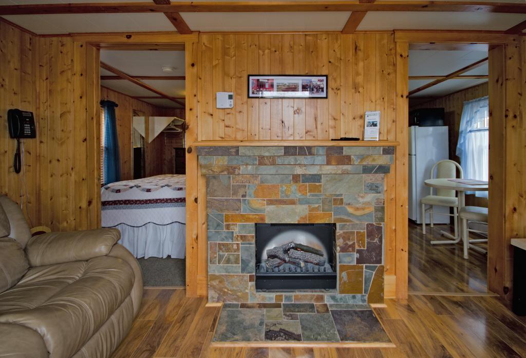 Mackenzie Motel & Cottages Shelburne Dış mekan fotoğraf