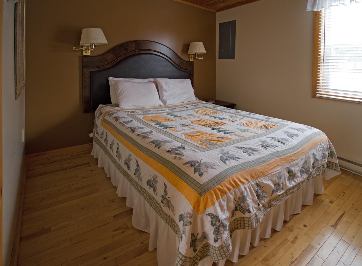 Mackenzie Motel & Cottages Shelburne Dış mekan fotoğraf