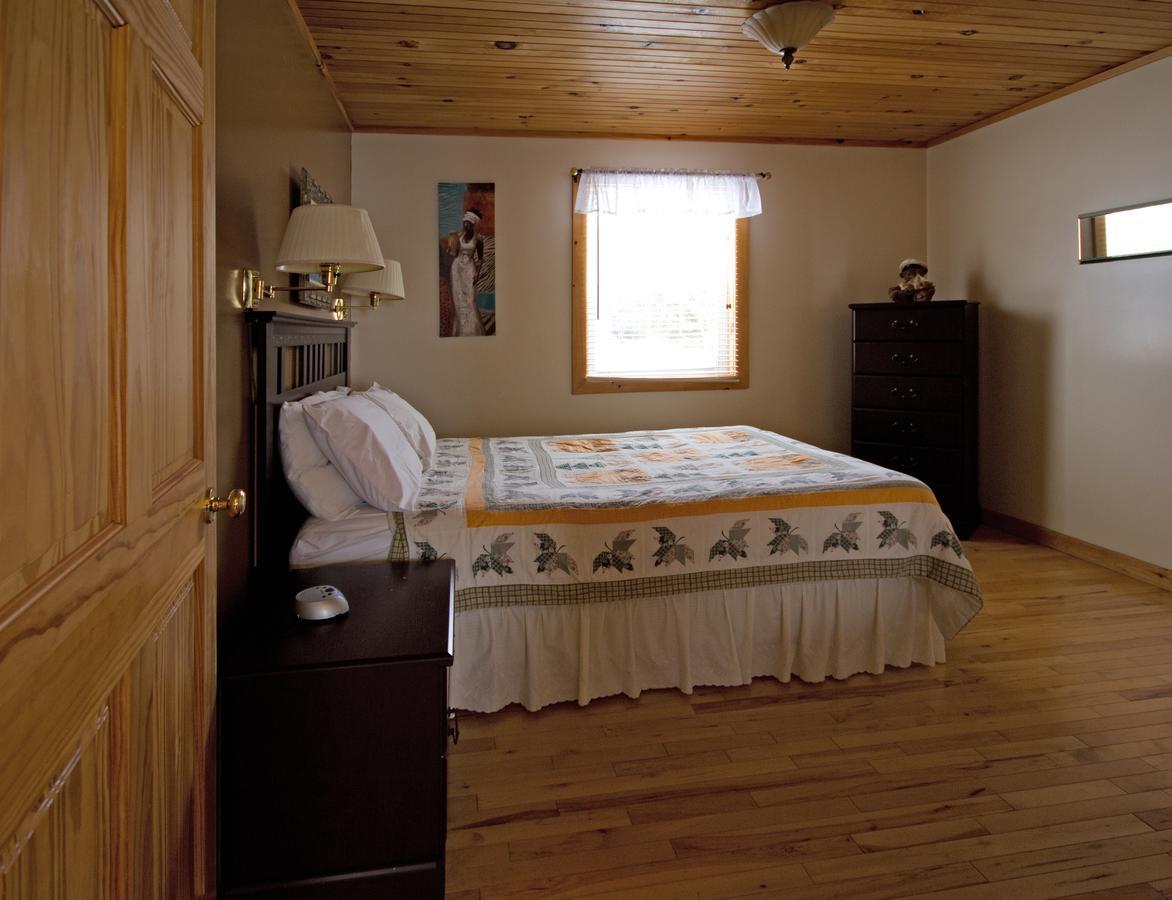 Mackenzie Motel & Cottages Shelburne Dış mekan fotoğraf
